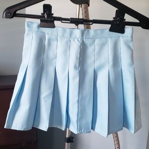 Pleated mini skirt
